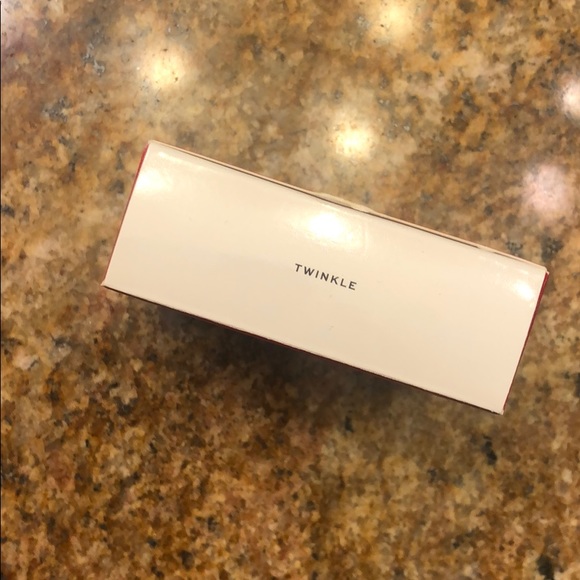 Jaclyn Cosmetics Highlighter Twinkle - Picture 2 of 3